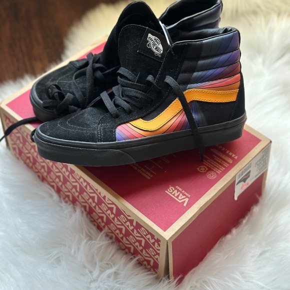 NWT • Vans • SK8 HI Reissue • Black + Rainbow • Size Women’s 7.5 - Picture 14 of 16